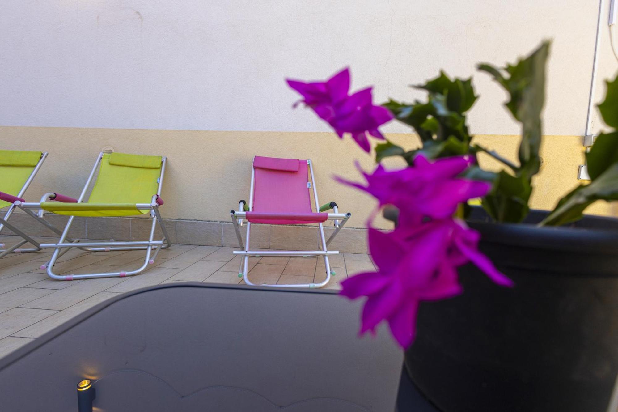 Casa Lella Holiday Boutique ปาแลร์โม ภายนอก รูปภาพ