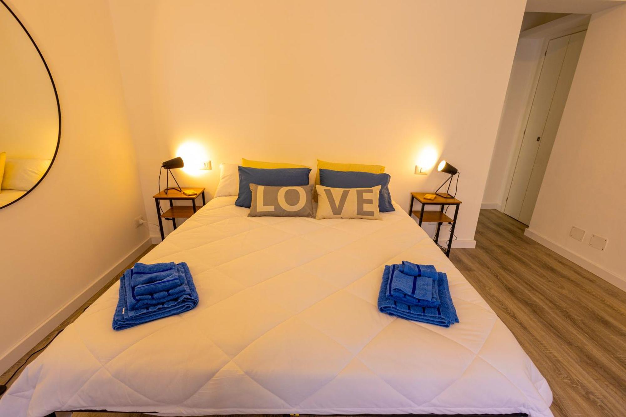 Casa Lella Holiday Boutique ปาแลร์โม ภายนอก รูปภาพ